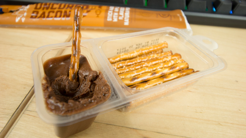Illustration for article titled Snacktaku Eats Something Healthy For A Change